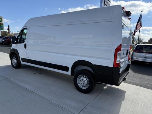 2026 RAM ProMaster 2500 Tradesman