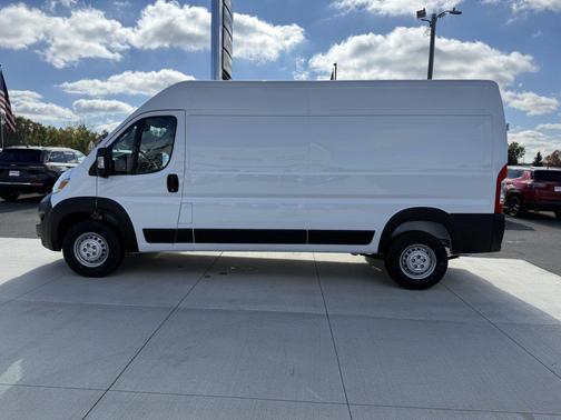 2026 RAM ProMaster 2500 Tradesman
