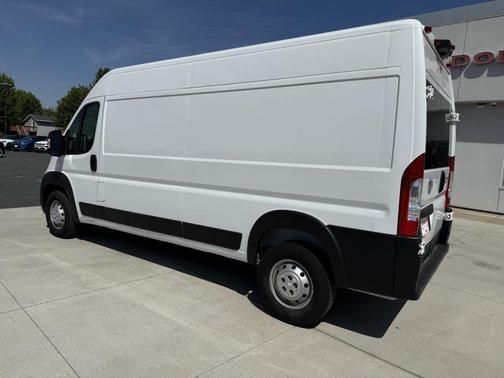 Bright White Clearcoat 2023 RAM ProMaster 2500 High Roof