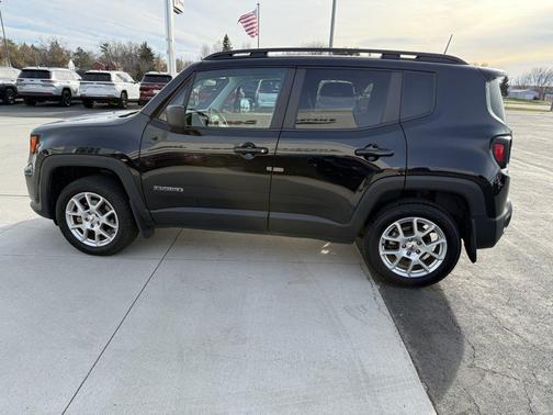 2022 Jeep Renegade Latitude