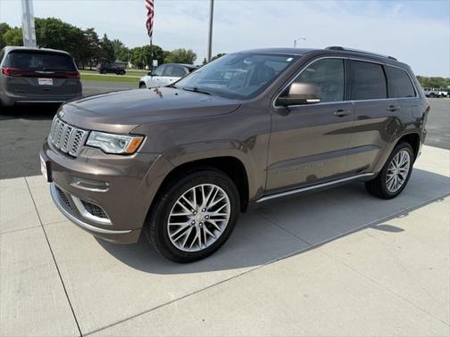 2018 Jeep Grand Cherokee Summit