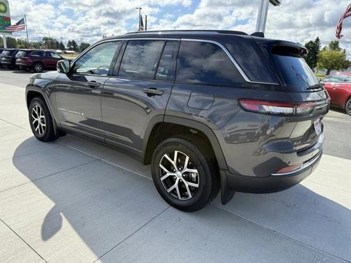 2023 Jeep Grand Cherokee Limited X