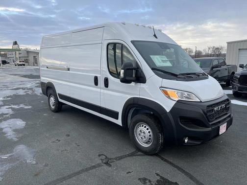 2026 RAM ProMaster 2500 Tradesman