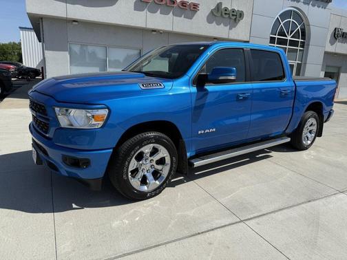 Hydro Blue Pearlcoat 2022 RAM 1500 Big Horn/Lone Star
