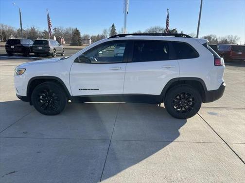 2023 Jeep Cherokee Altitude