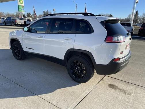 2023 Jeep Cherokee Altitude