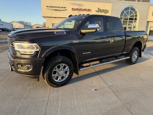 2021 RAM 2500 Laramie Crew Cab 4x4 6'4' Box