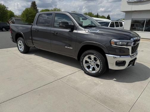 Granite Crystal Metallic Clearcoat 2026 RAM 1500 Big Horn/Lone Star