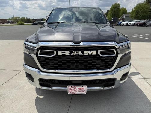 Granite Crystal Metallic Clearcoat 2026 RAM 1500 Big Horn/Lone Star