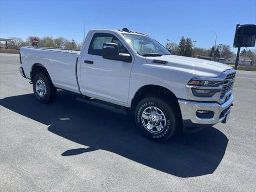 2025 RAM 2500 Tradesman Regular Cab 4x4 8' Box