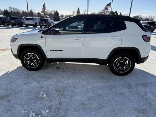 2024 Jeep Compass Trailhawk