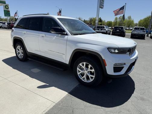 Bright White Clearcoat 2023 Jeep Grand Cherokee Limited