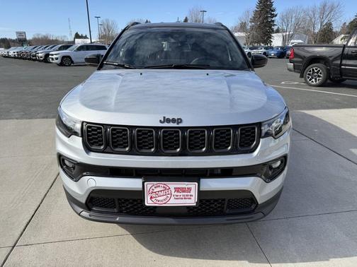 Silver Zynith Metallic Clearcoat 2026 Jeep Compass Limited