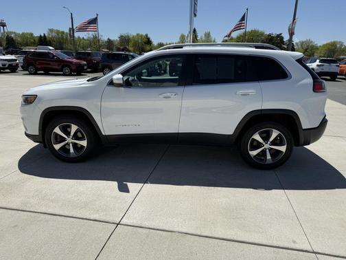 Bright White Clearcoat 2019 Jeep Cherokee Limited