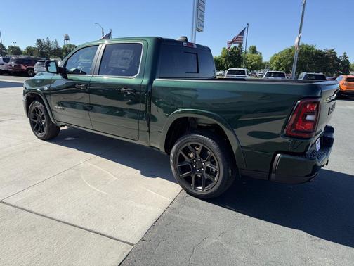 Serrano Green Metallic 2026 RAM 1500 Laramie