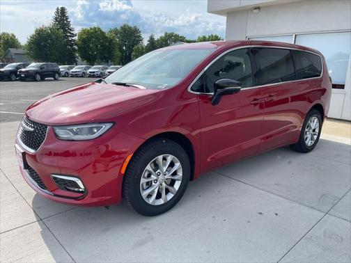 2025 Chrysler Pacifica L