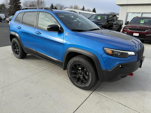 2022 Jeep Cherokee Trailhawk