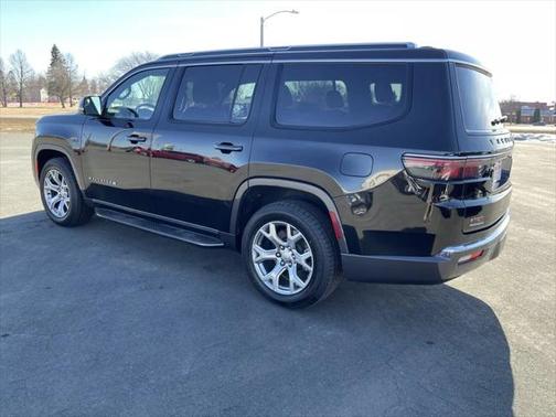 2022 Jeep Wagoneer Series II 4x4