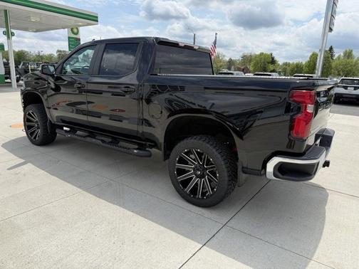 Black 2021 Chevrolet Silverado 1500 LT