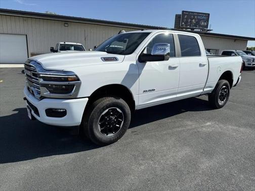2025 RAM 2500 Laramie Crew Cab 4x4 6'4' Box