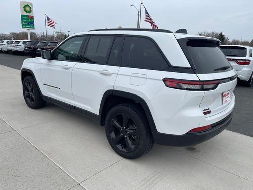 2024 Jeep Grand Cherokee Limited X