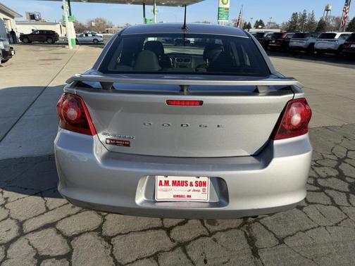 2013 Dodge Avenger SE