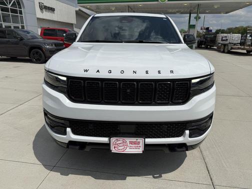 Bright White Clearcoat 2023 Jeep Wagoneer Series II Carbide 4x4