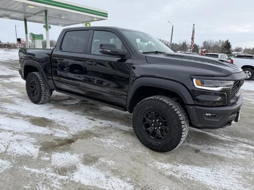 2026 RAM 1500 RHO Crew Cab 4x4 5'7' Box