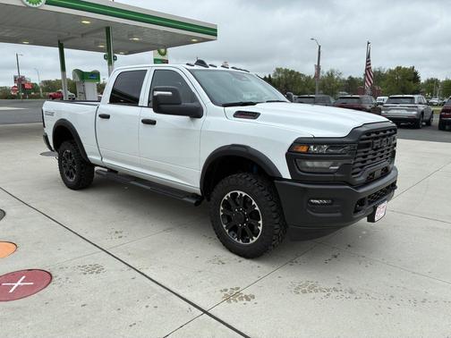 Bright White Clearcoat 2026 RAM 2500 Warlock Crew Cab 4x4 6'4' Box