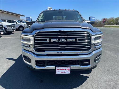 2024 RAM 3500 Laramie Crew Cab 4x4 8' Box
