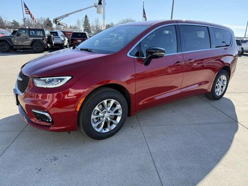 2026 Chrysler Pacifica L