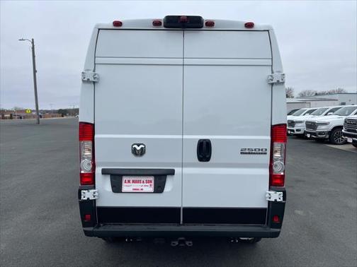 2025 RAM ProMaster 2500 Tradesman