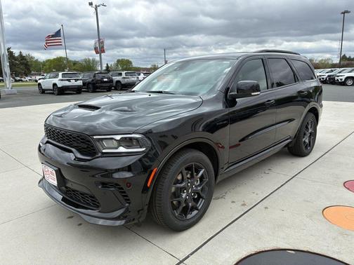 DB Black Clearcoat 2026 Dodge Durango GT Plus