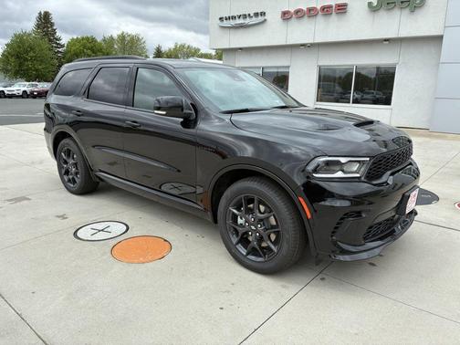 DB Black Clearcoat 2026 Dodge Durango GT Plus
