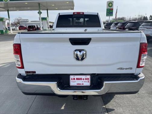 2021 RAM 3500 Tradesman Crew Cab 4x4 8' Box