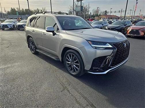 2026 Lexus LX 700h F SPORT Handling