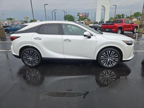 Eminent White Pearl 2026 Lexus RX 350h Premium+