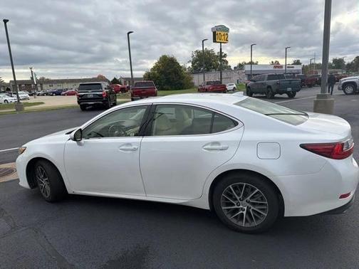 2016 Lexus ES 350 Base