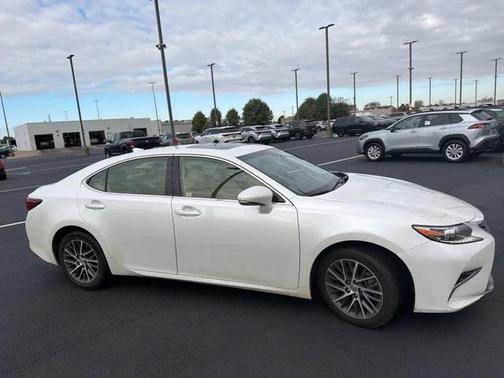 2016 Lexus ES 350 Base