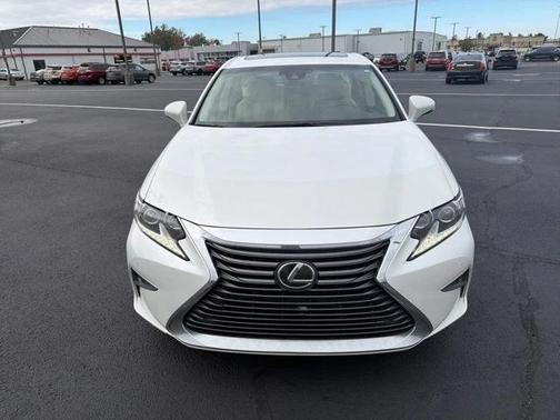 2016 Lexus ES 350 Base