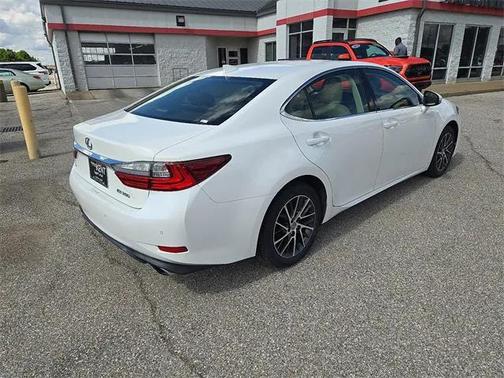 2016 Lexus ES 350 Base