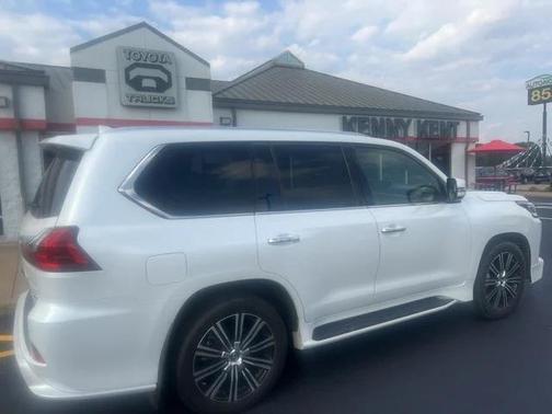 2020 Lexus LX 570 Three-Row
