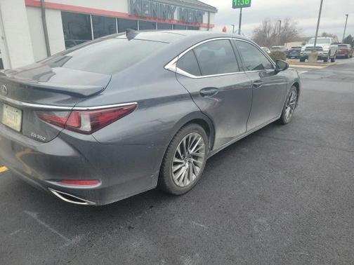 2024 Lexus ES 350 Ultra Luxury