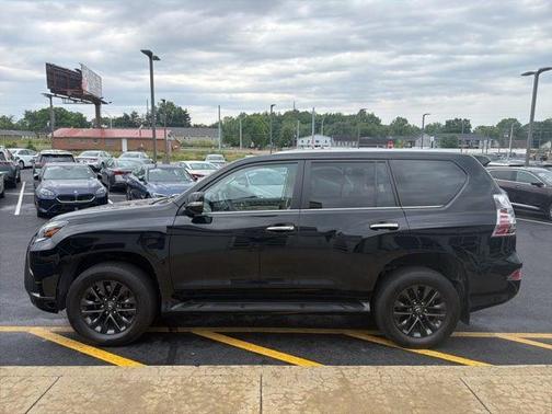 Black Onyx 2022 Lexus GX 460 Premium