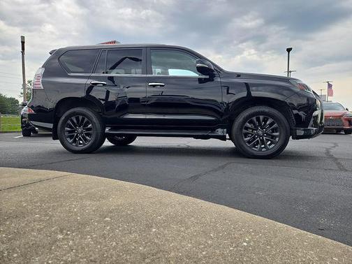 Black Onyx 2022 Lexus GX 460 Premium