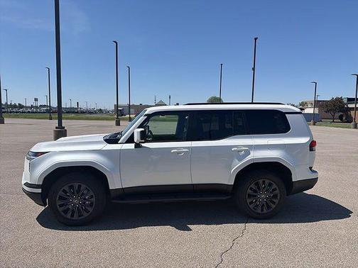 Eminent White Pearl 2025 Lexus GX 550 Premium