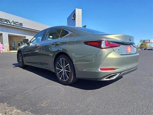 2025 Lexus ES 350 Base