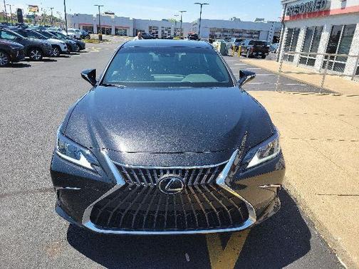 Caviar 2024 Lexus ES 300h Base