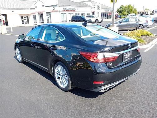 2017 Lexus ES 350 Base