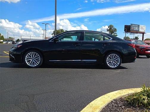 2017 Lexus ES 350 Base